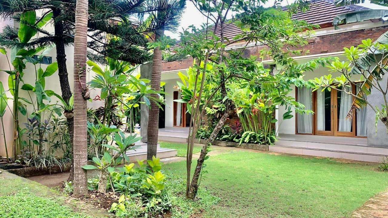 Ferienwohnung UmahOde Bali Nusa Dua  Exterior foto